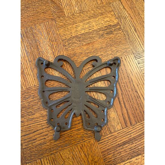 Cast Iron Butterfly trivet - Picture 2 of 5